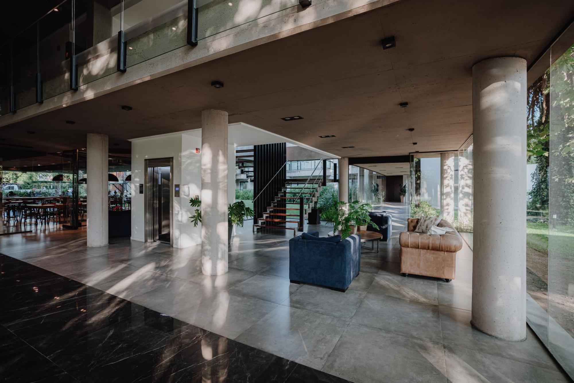 Hotel La Urumpta By Aken Mind